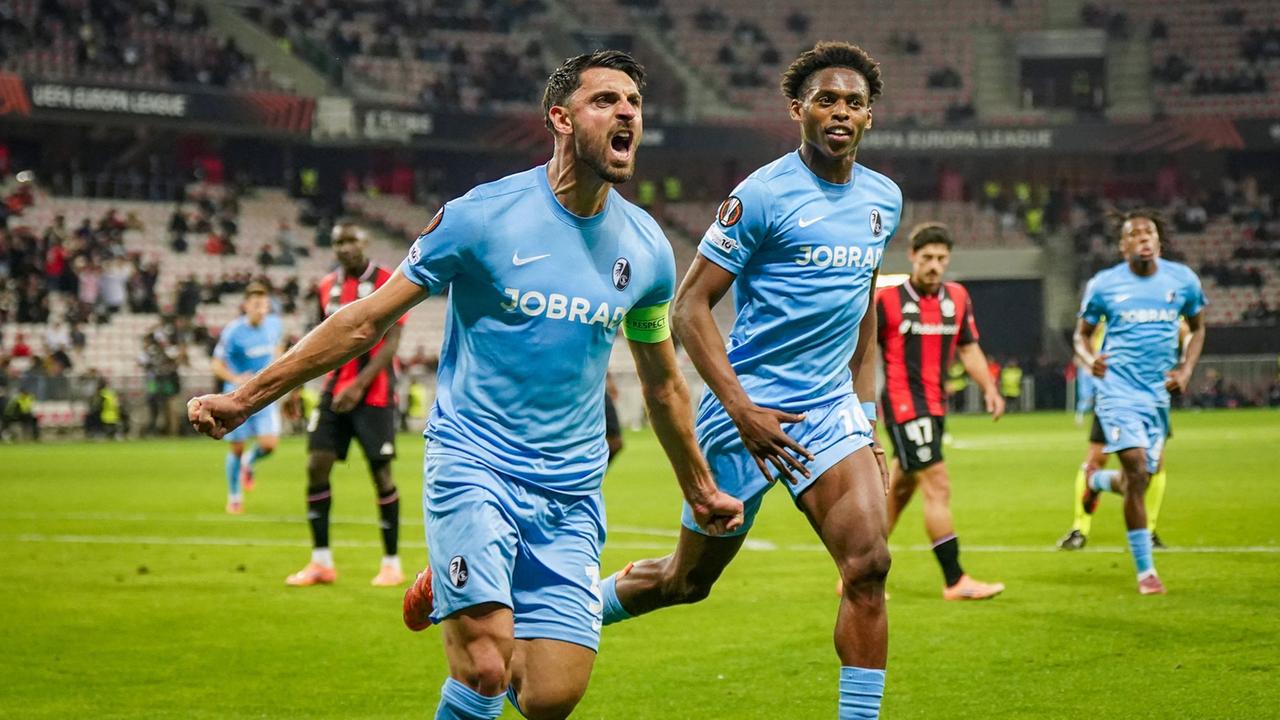 Europa League: Der SC Freiburg feiert in Nizza