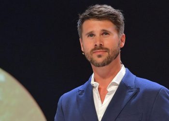 Moderator Thore Schölermann bleibt stehen