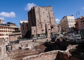 Mittelalterlicher Turm in Rom stürzt ein – einer wurde verletzt