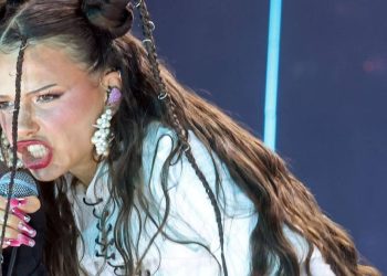 Nina Chuba gibt nach Krankheit ein Konzert in der Lanxess Arena