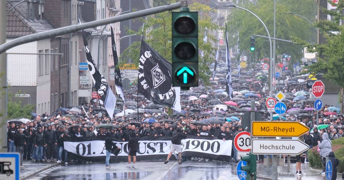 Außerdienstliche Sperre und Kavalleriestaffel – so bereitet sich die Polizei auf das Derby vor – RP Online